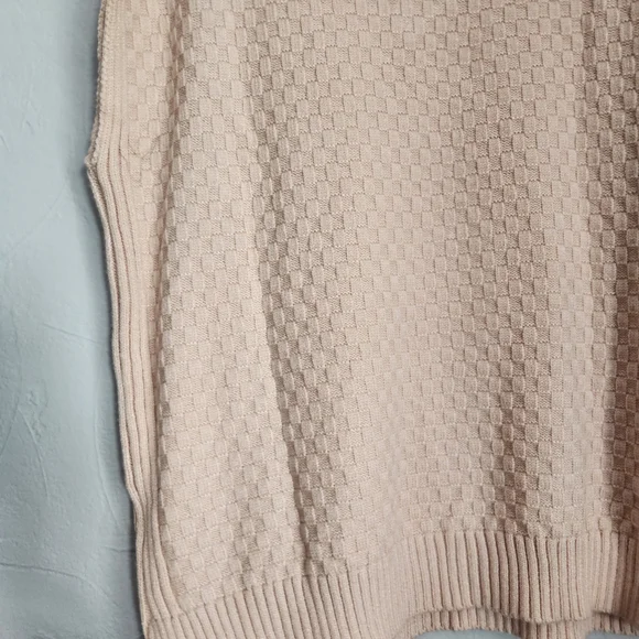 V Neck Sweater Vest - Picture 7 of 8